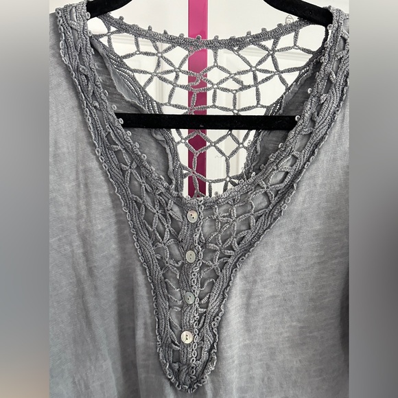 Made in Italy Boutique Top - Picture 5 of 6